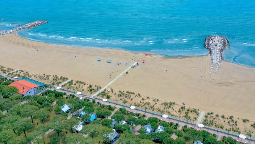 Enzo Stella Maris Beach