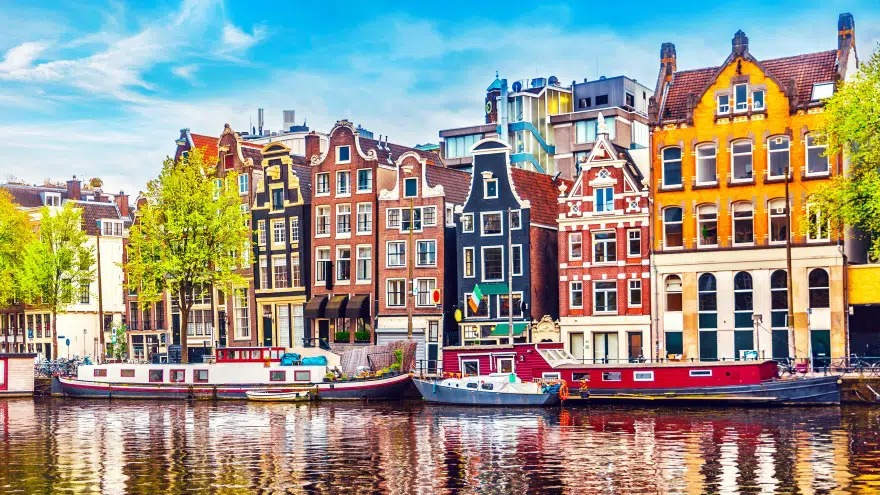 Amsterdam Merkez İstasyonu