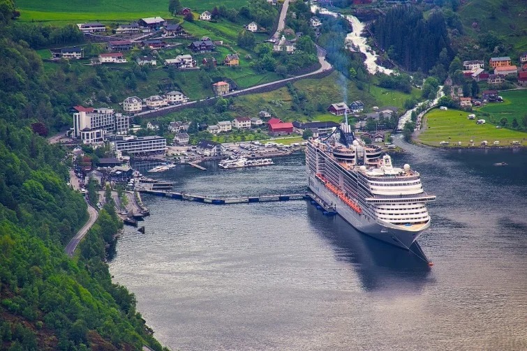 Geirangerfjord Cruise Limanı