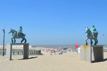 Oostduinkerke Beach